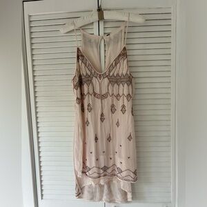 Free People Light Pink Beaded Sleeveless Tunic Shirt M